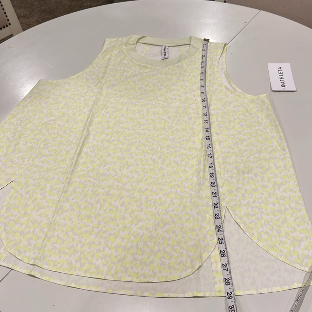 Athleta zephyr print tank size 1x - Picture 4 of 8